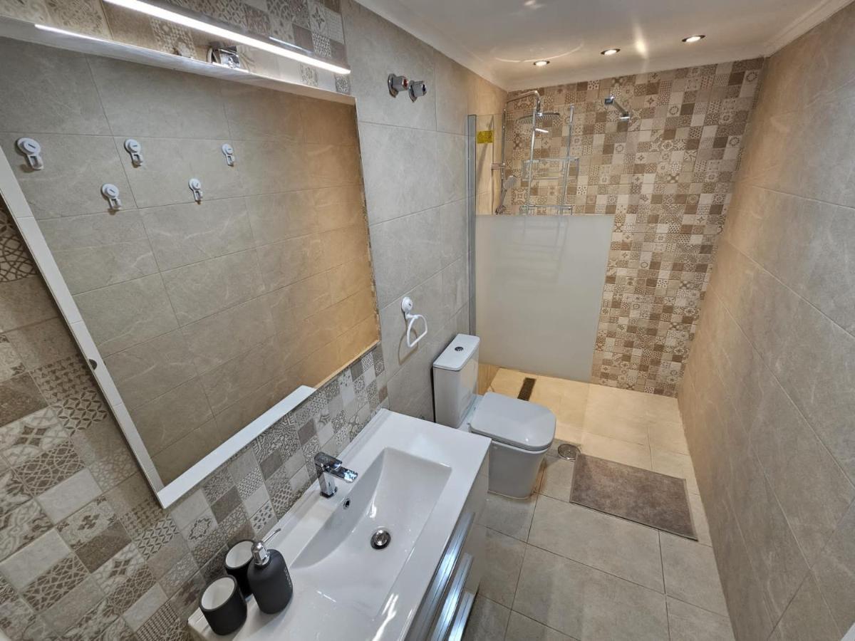 Hda Apartment 2. Torrevieja Exterior photo