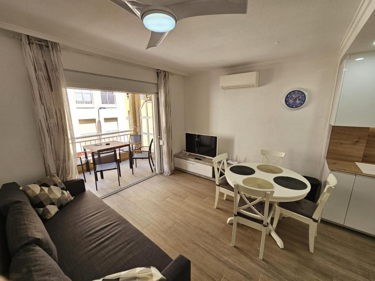 Hda Apartment 2. Torrevieja Exterior photo